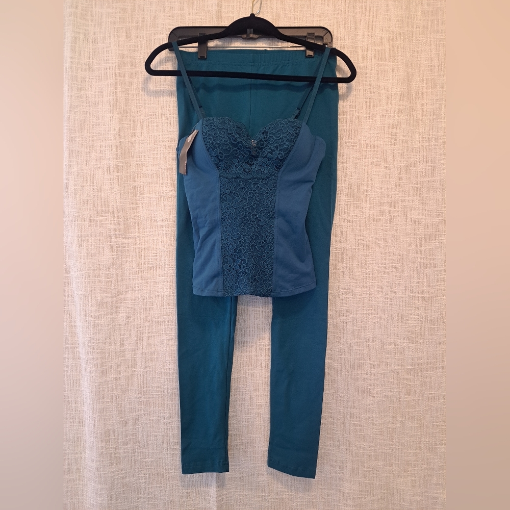 Shape FX size Medium Teal Lace Top with Leggings Shapewear